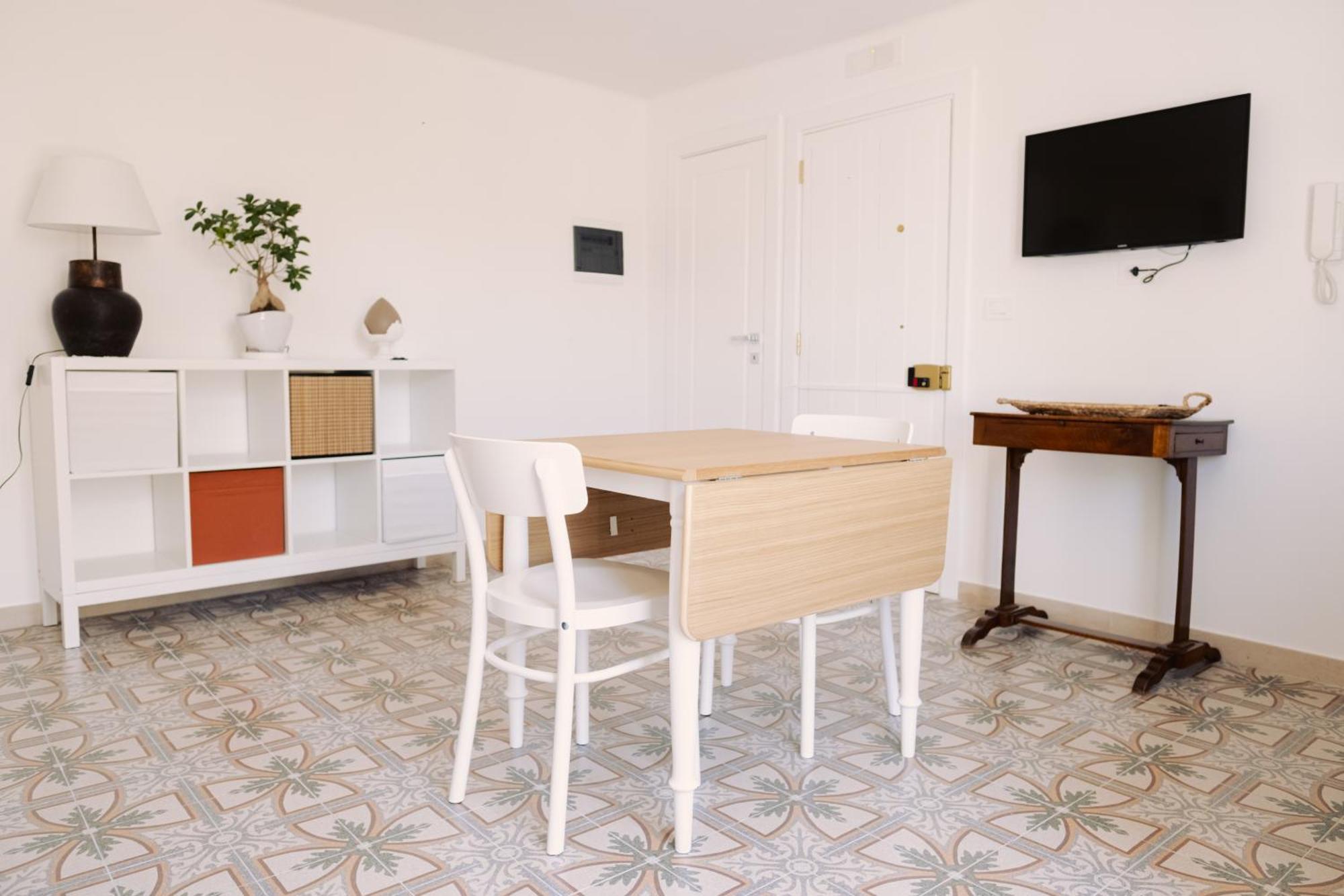 Casa Antonia - Terrace & Suites Bari Buitenkant foto